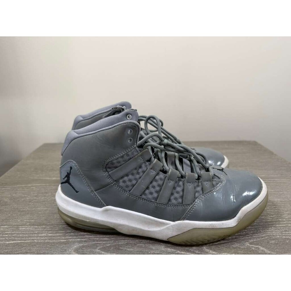 Nike Air Jordan Max Aura-AQ9084-010-Cool Grey-Basketball Shoes-Men's Size 8